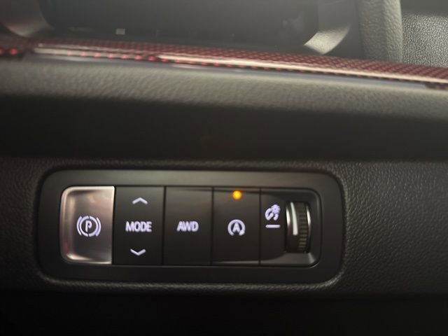 Used 2024 Chevrolet Traverse Z71 w/ Enhanced Driving Package image 20