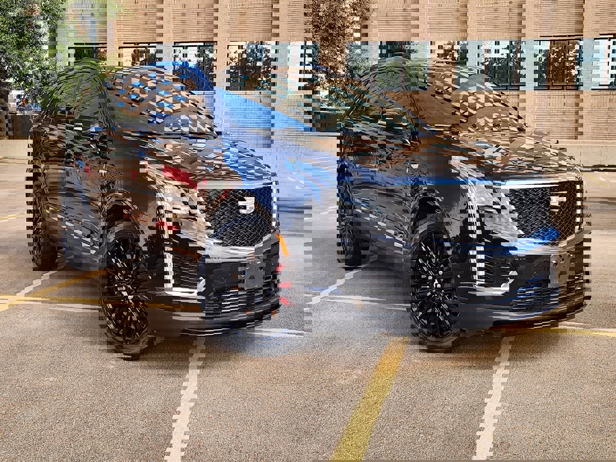 Used 2022 Cadillac XT5 Sportv w/ Technology Package