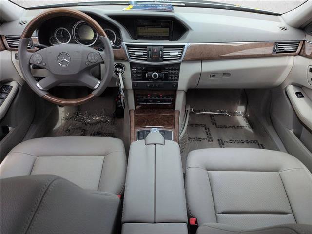 Used 2011 Mercedes-Benz E 350 Sedan image 19