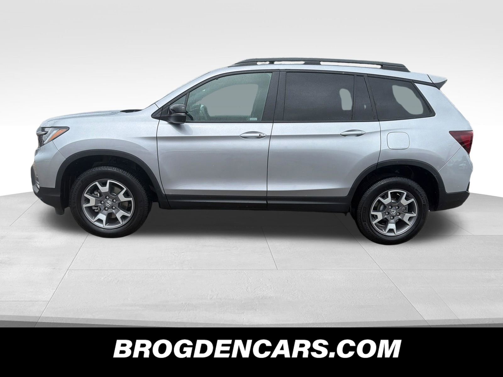 Certified 2023 Honda Passport TrailSport image 5