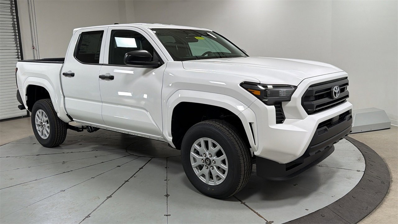 New 2026 Toyota Tacoma SR image 3