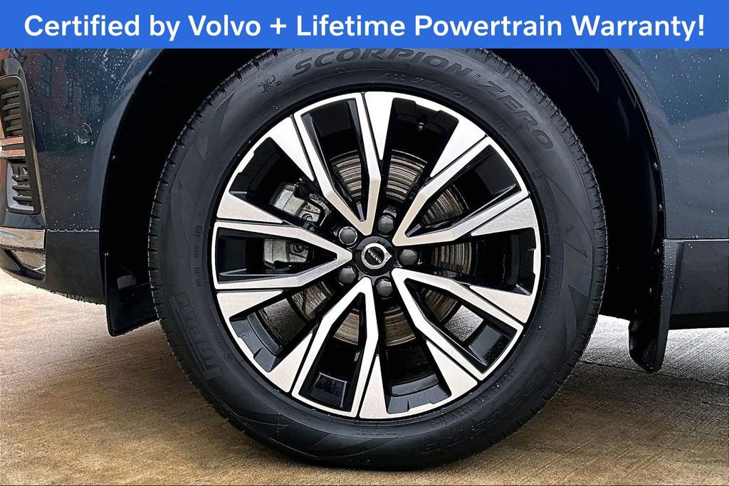 Used 2023 Volvo XC60 B5 Plus w/ Protection Package Premier image 12