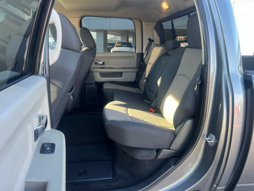 Used 2011 RAM 1500 Classic SLT w/ Luxury Group AWD/4WD image 28