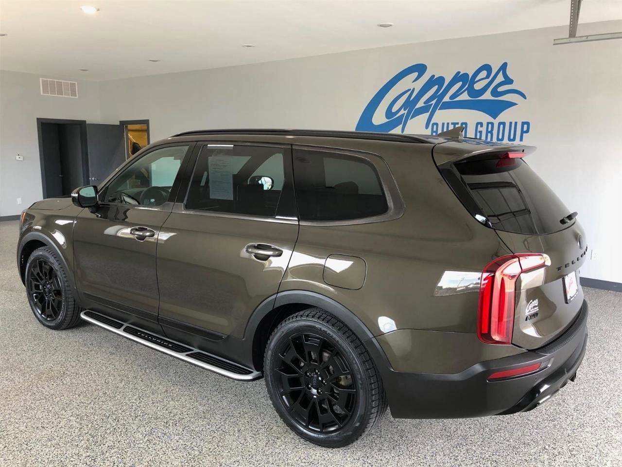 Used 2021 Kia Telluride SX w/ SX Prestige Package image 2