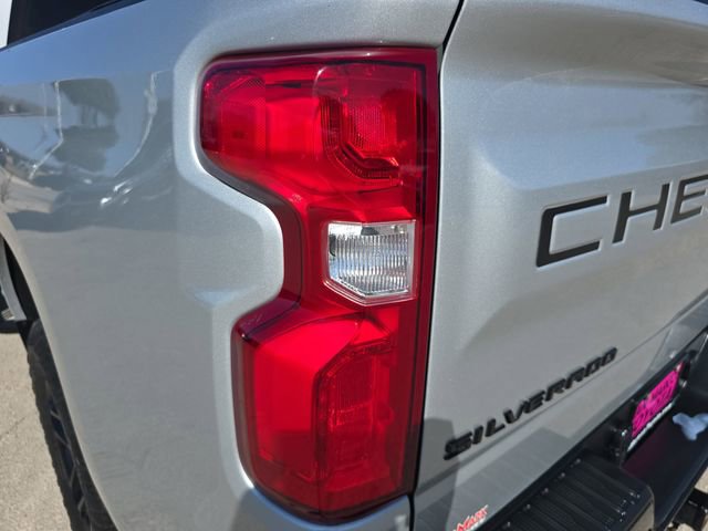 Used 2020 Chevrolet Silverado 1500 LT Trail Boss image 33