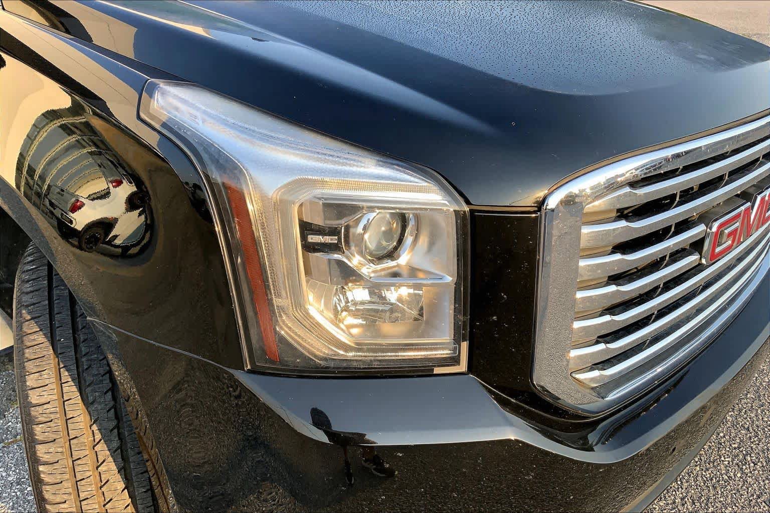 Used 2017 GMC Yukon SLE w/ SLE Value Package RWD image 26