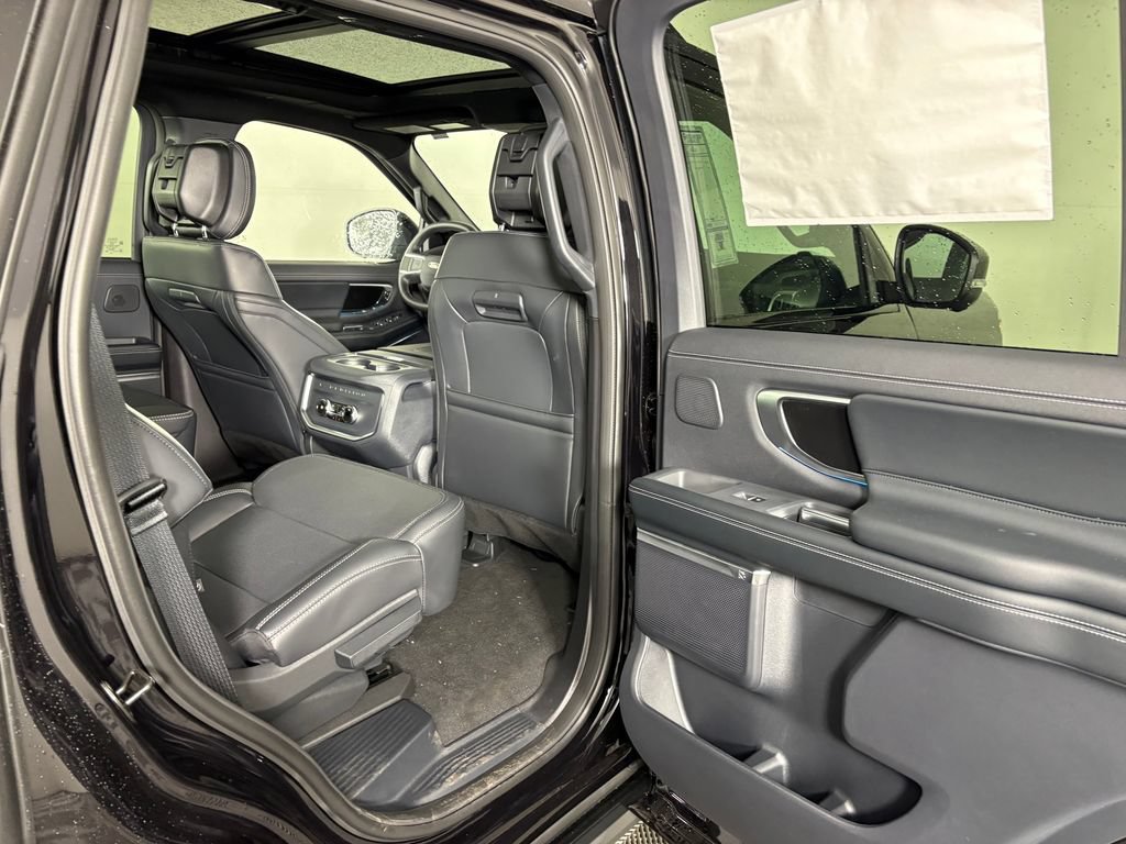 New 2026 Ford Expedition Platinum w/ Stealth Performance Package AWD/4WD image 44