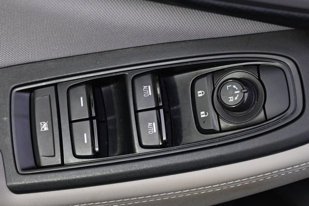Used 2022 Subaru Forester Premium AWD/4WD image 23