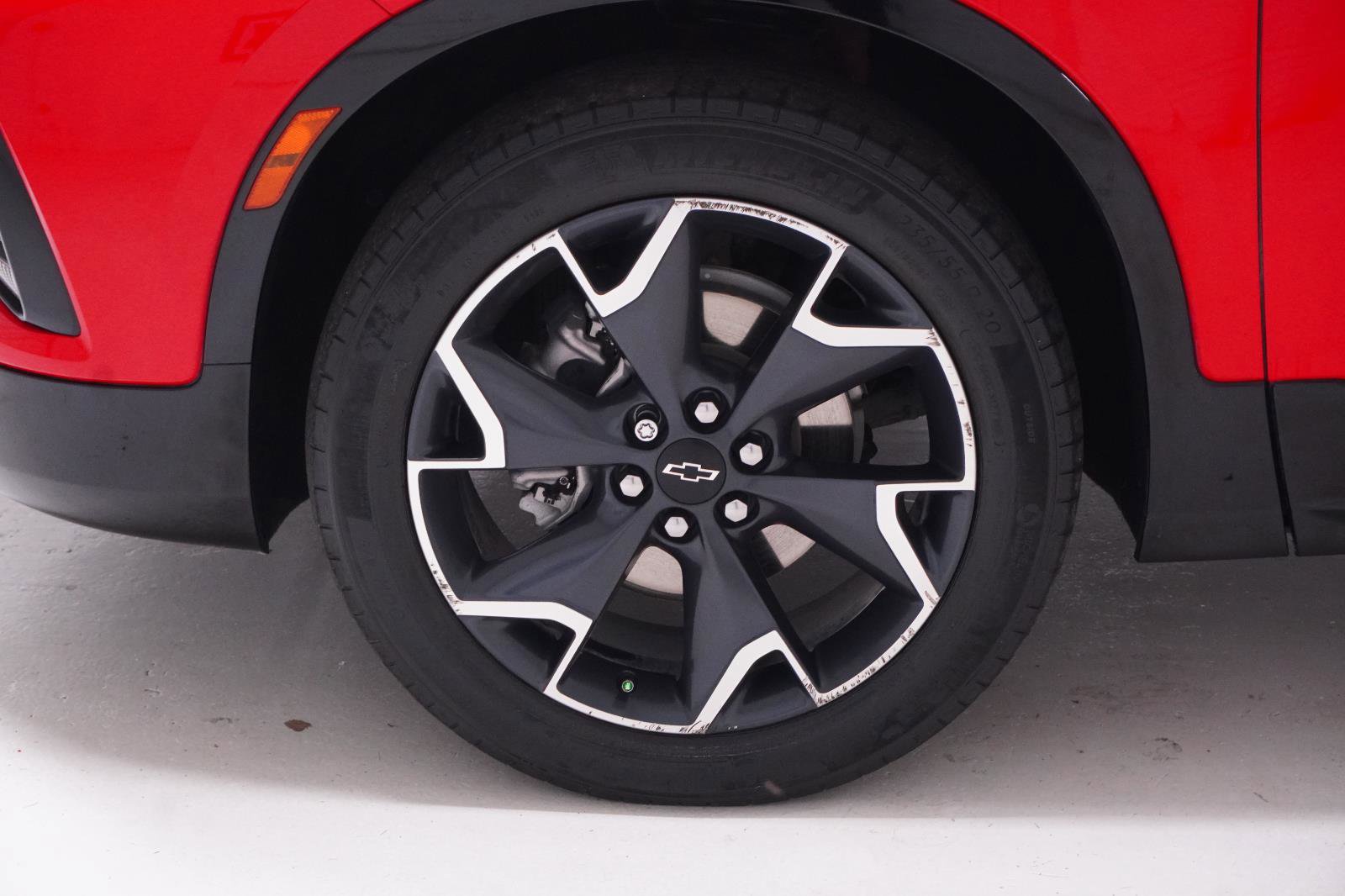 Used 2022 Chevrolet Blazer RS w/ Enhanced Convenience Package FWD image 9