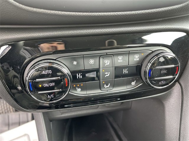 Used 2021 Buick Encore GX Essence w/ Advanced Technology Package image 19