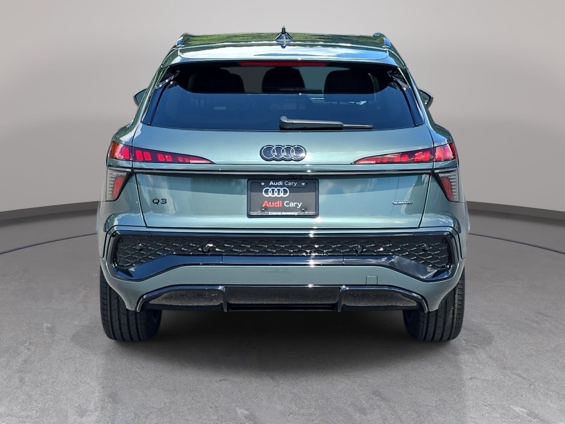 New 2026 Audi Q3 quattro 2.0T AWD/4WD image 6