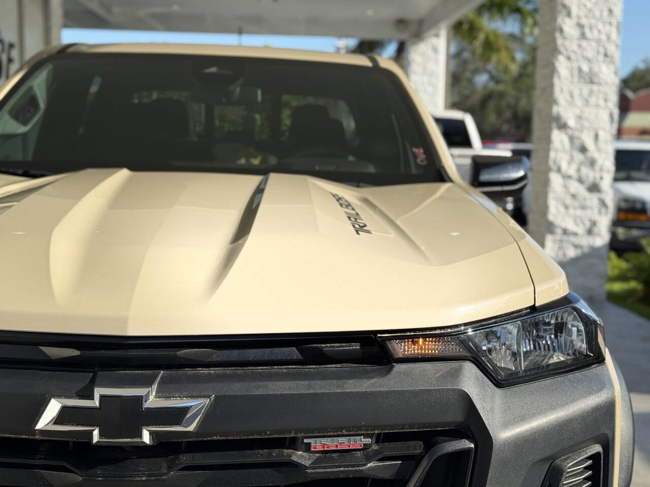Used 2023 Chevrolet Colorado Trail Boss w/ Technology Package image 18