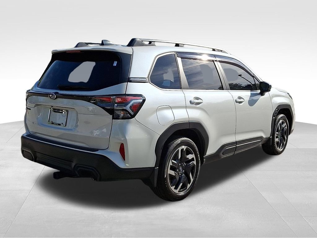 Used 2025 Subaru Forester Limited w/ Popular Package #2 AWD/4WD image 6