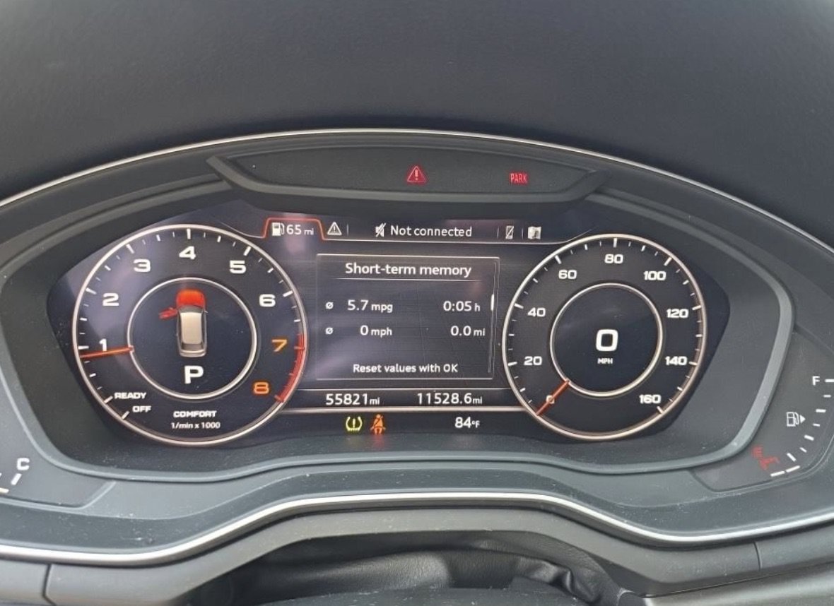 Used 2019 Audi A4 2.0T allroad Premium Plus w/ Premium Plus Package AWD/4WD image 6