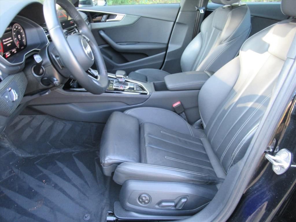 Used 2022 Audi A4 2.0T Premium Plus image 16