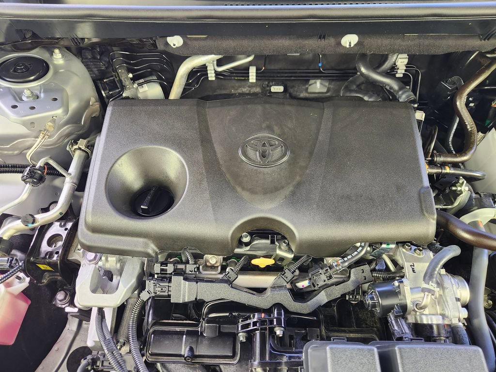 Used 2025 Toyota RAV4 LE image 34