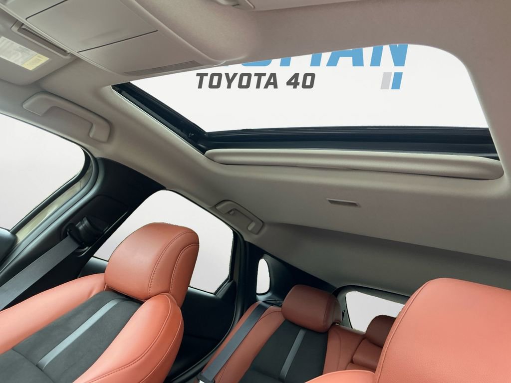 Used 2025 MAZDA CX-30 Carbon image 19