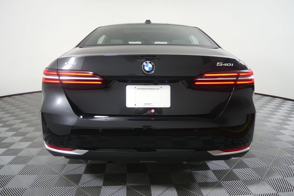 Certified 2026 BMW 540i xDrive AWD/4WD image 6