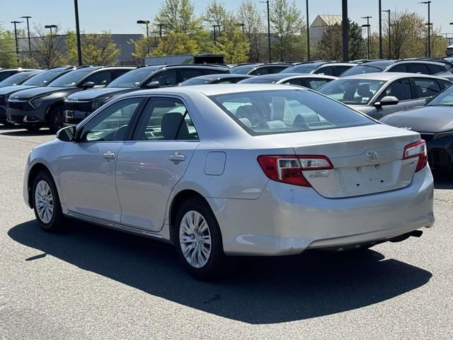 Used 2012 Toyota Camry LE image 4