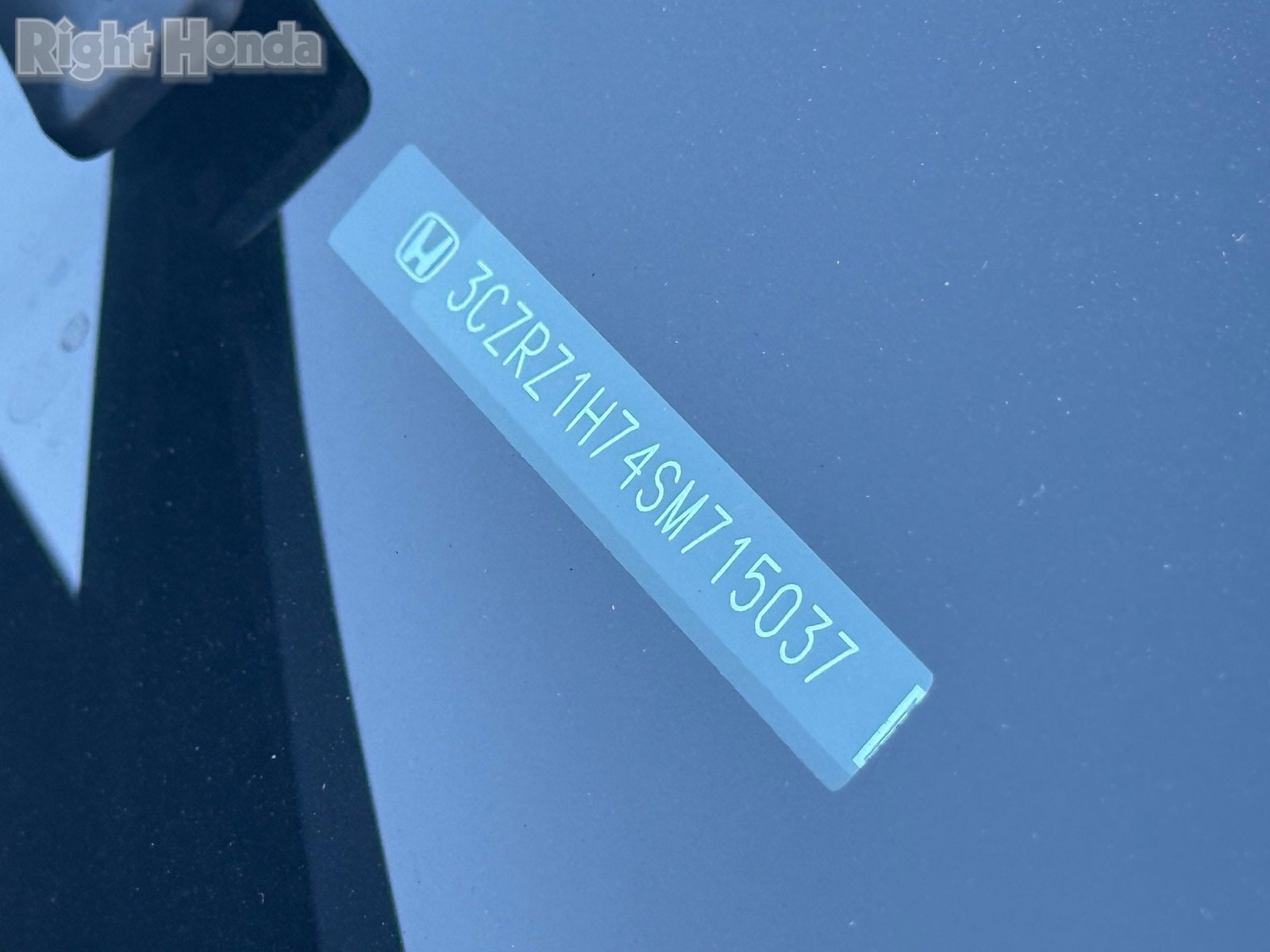 Used 2025 Honda HR-V EX-L image 18