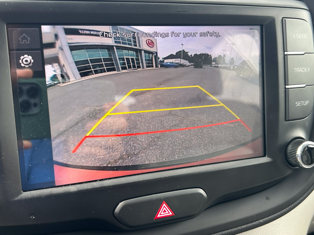 Used 2023 Kia Soul LX w/ LX Technology Package FWD image 20