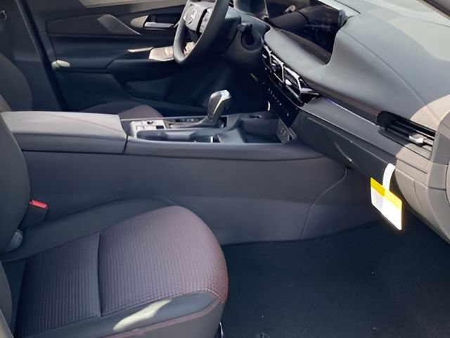 New 2026 Nissan Sentra SR w/ SR All Weather Package FWD image 26