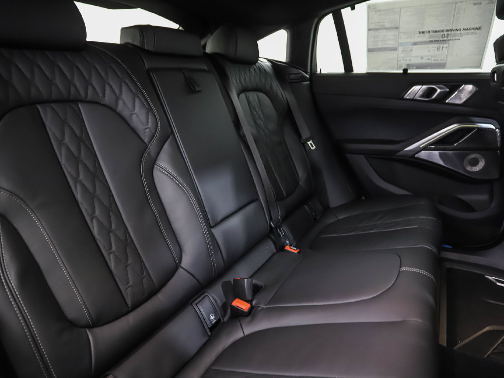 Used 2026 BMW X6 M60i AWD/4WD image 27