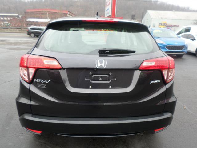 Used 2017 Honda HR-V LX image 5