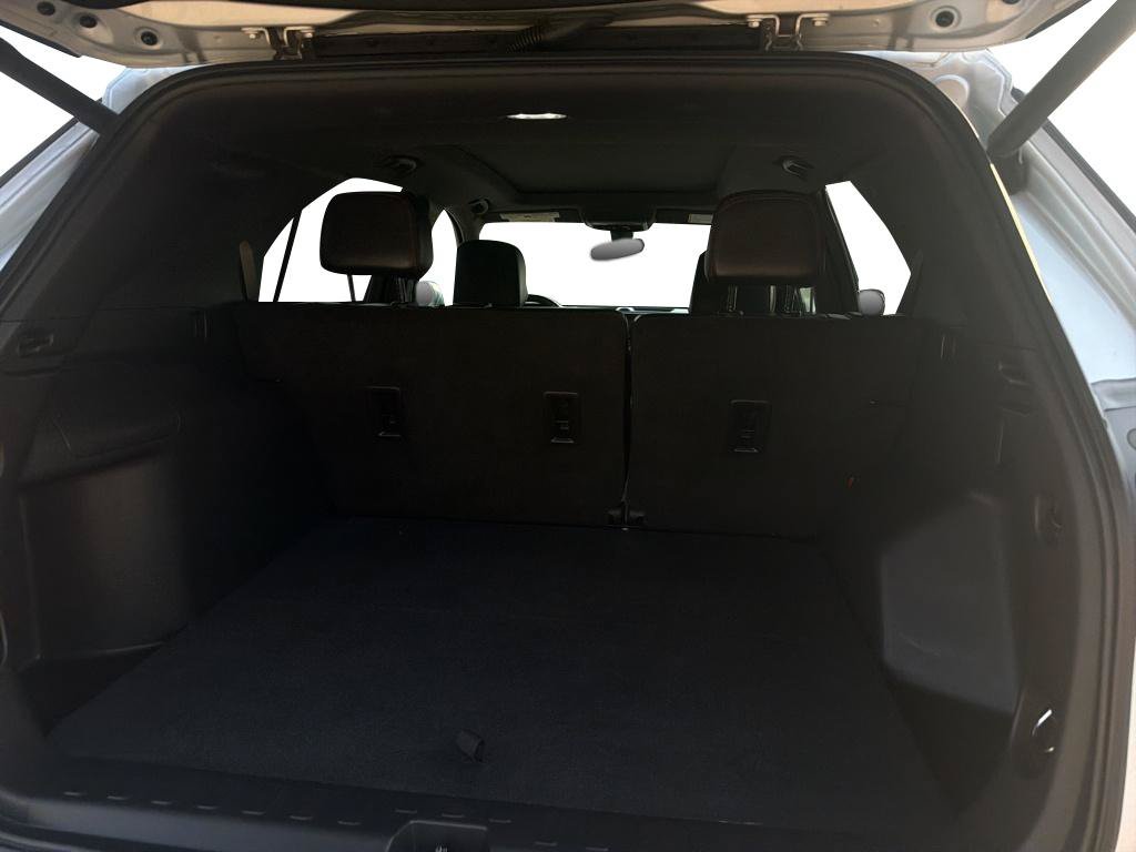 Used 2022 Chevrolet Equinox RS w/ RS Leather Package FWD image 7