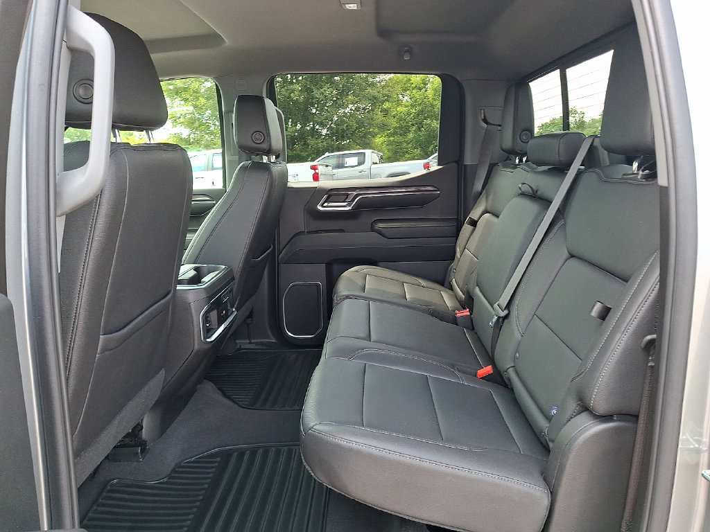Used 2024 Chevrolet Silverado 1500 LTZ w/ LTZ Convenience Package II AWD/4WD image 13