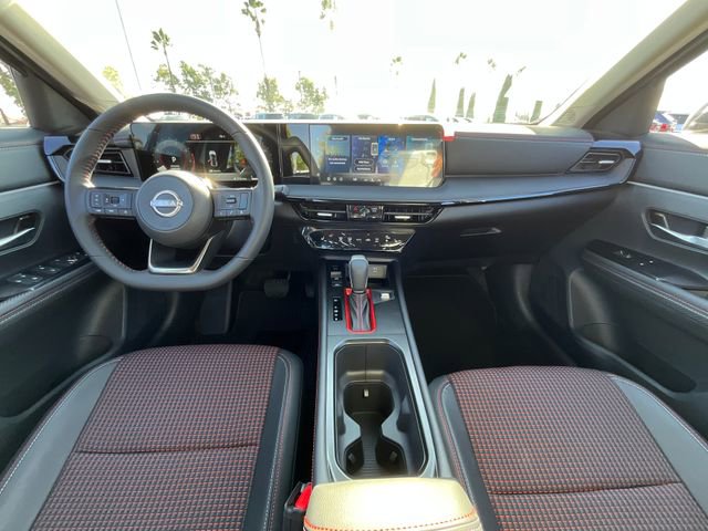 New 2026 Nissan Kicks SR image 5