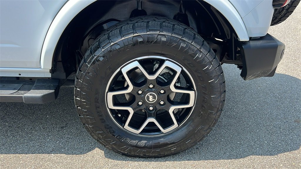 Used 2024 Ford Bronco Outer Banks image 34