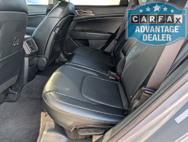 Used 2025 Kia Sportage EX FWD image 18