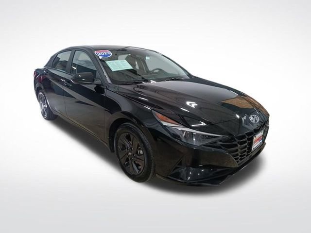 Used 2023 Hyundai Elantra SEL image 7