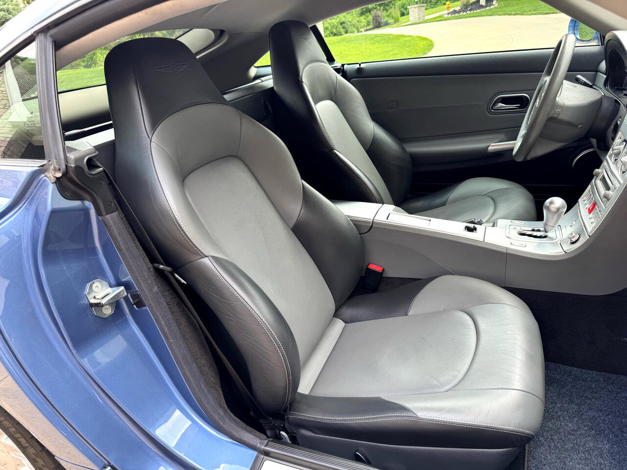 Used 2005 Chrysler Crossfire Limited image 19