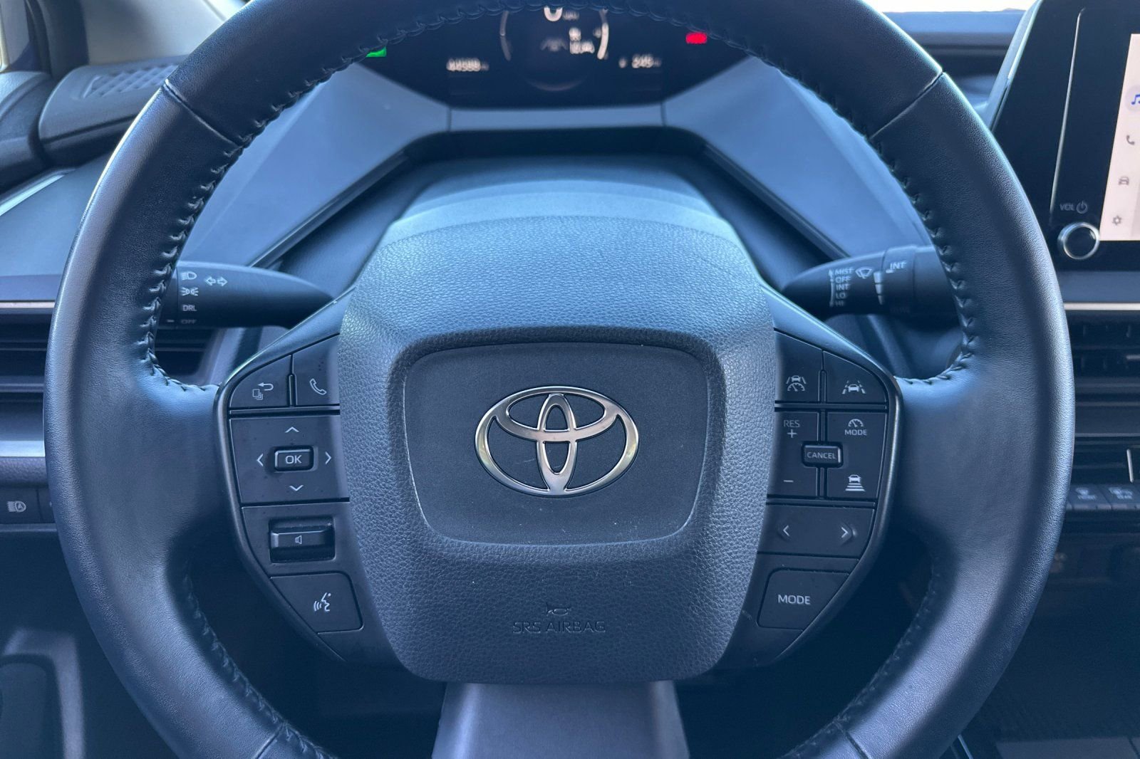 Used 2024 Toyota Prius LE image 26