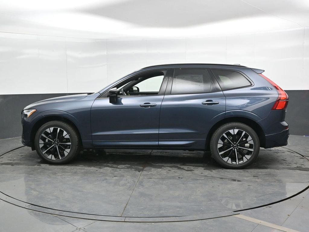 New 2026 Volvo XC60 B5 Plus w/ Climate Package AWD/4WD image 7