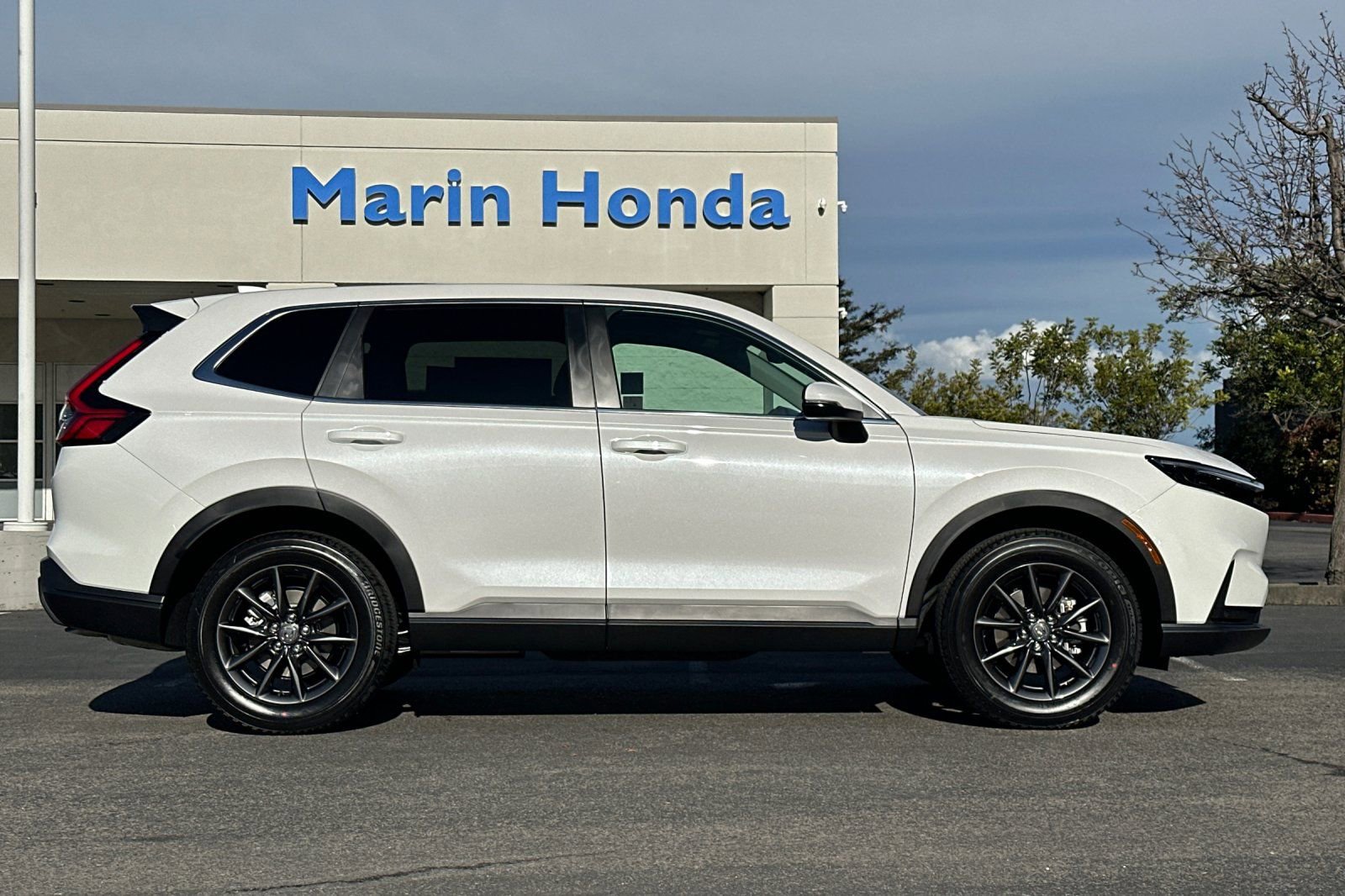New 2026 Honda CR-V EX-L image 3