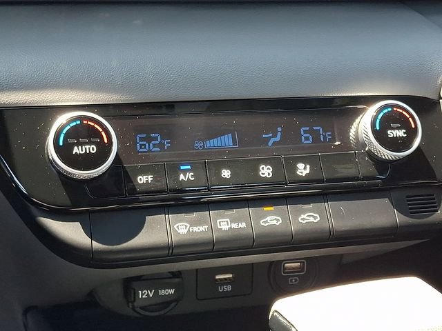 Used 2023 Hyundai Elantra SEL FWD image 15