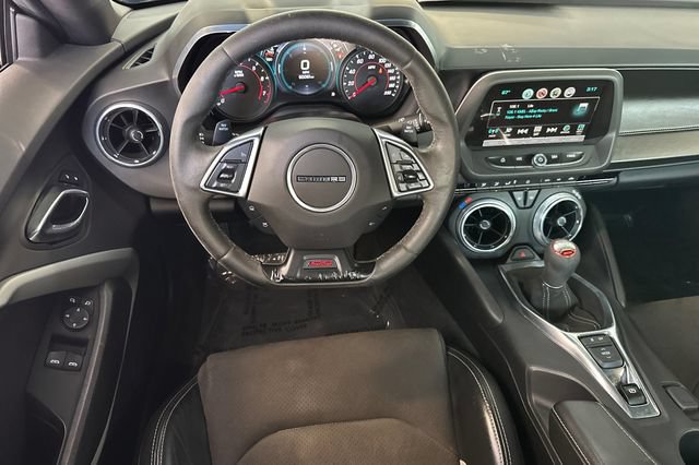 Used 2018 Chevrolet Camaro SS RWD image 16