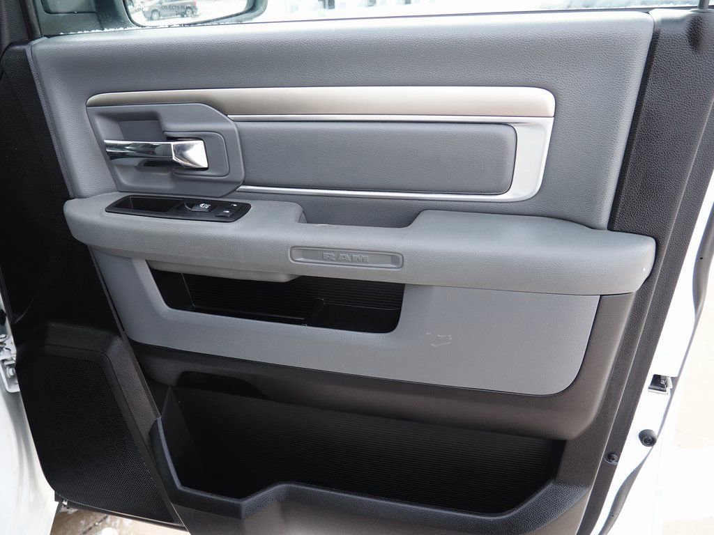 Used 2016 RAM 1500 Big Horn image 38