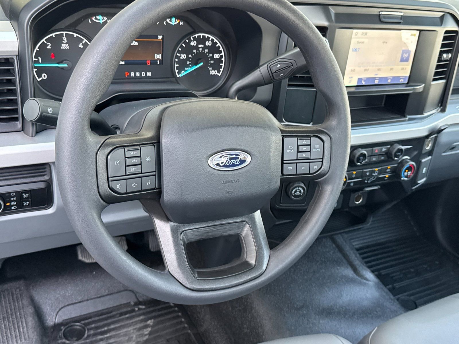 New 2025 Ford F350 XL w/ XL Chrome Package image 13