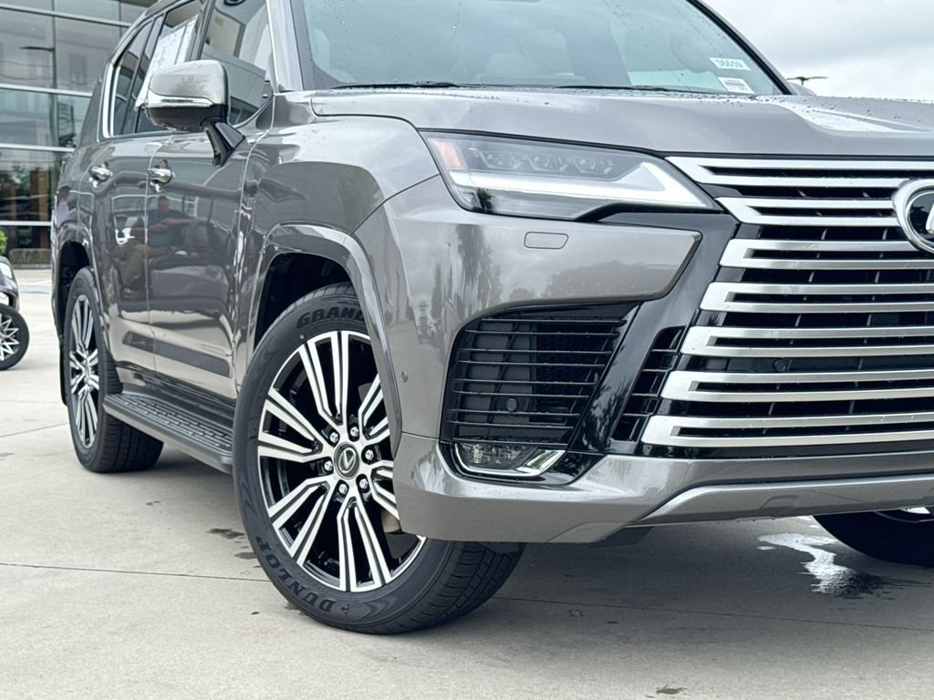 New 2026 Lexus LX 700h Luxury AWD/4WD image 9