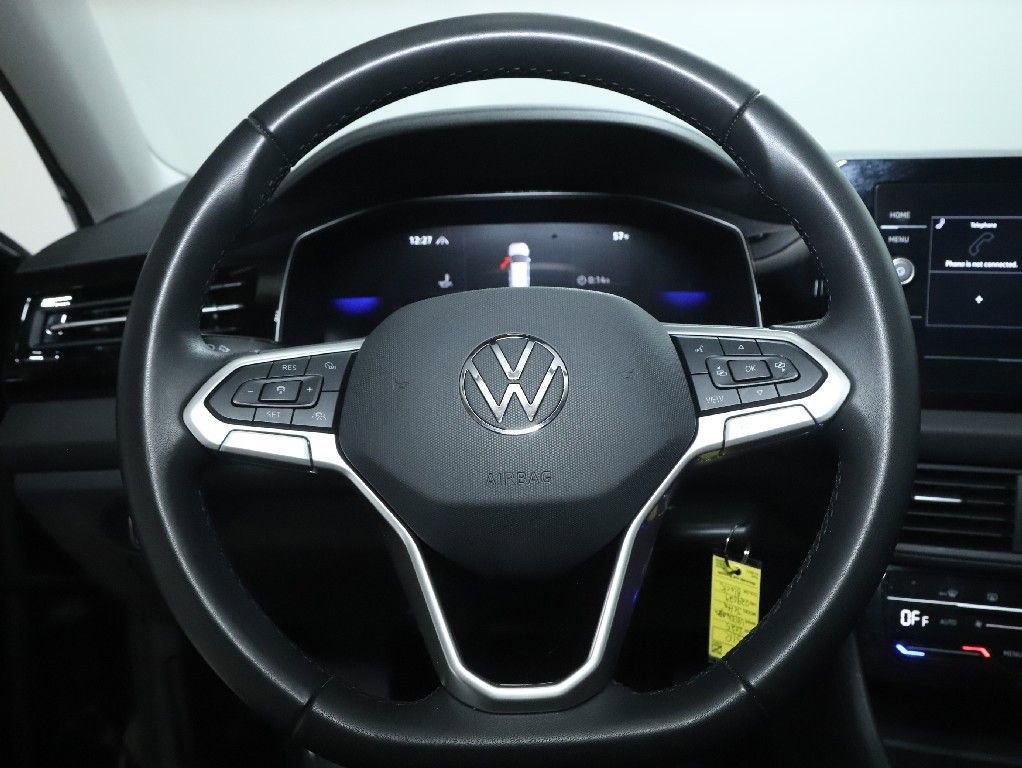 Used 2025 Volkswagen Jetta S image 21