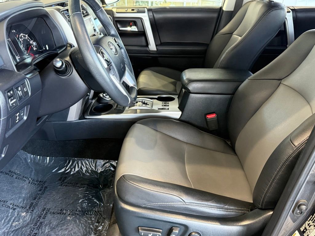 Certified 2022 Toyota 4Runner SR5 Premium w/ Moonroof Package image 19