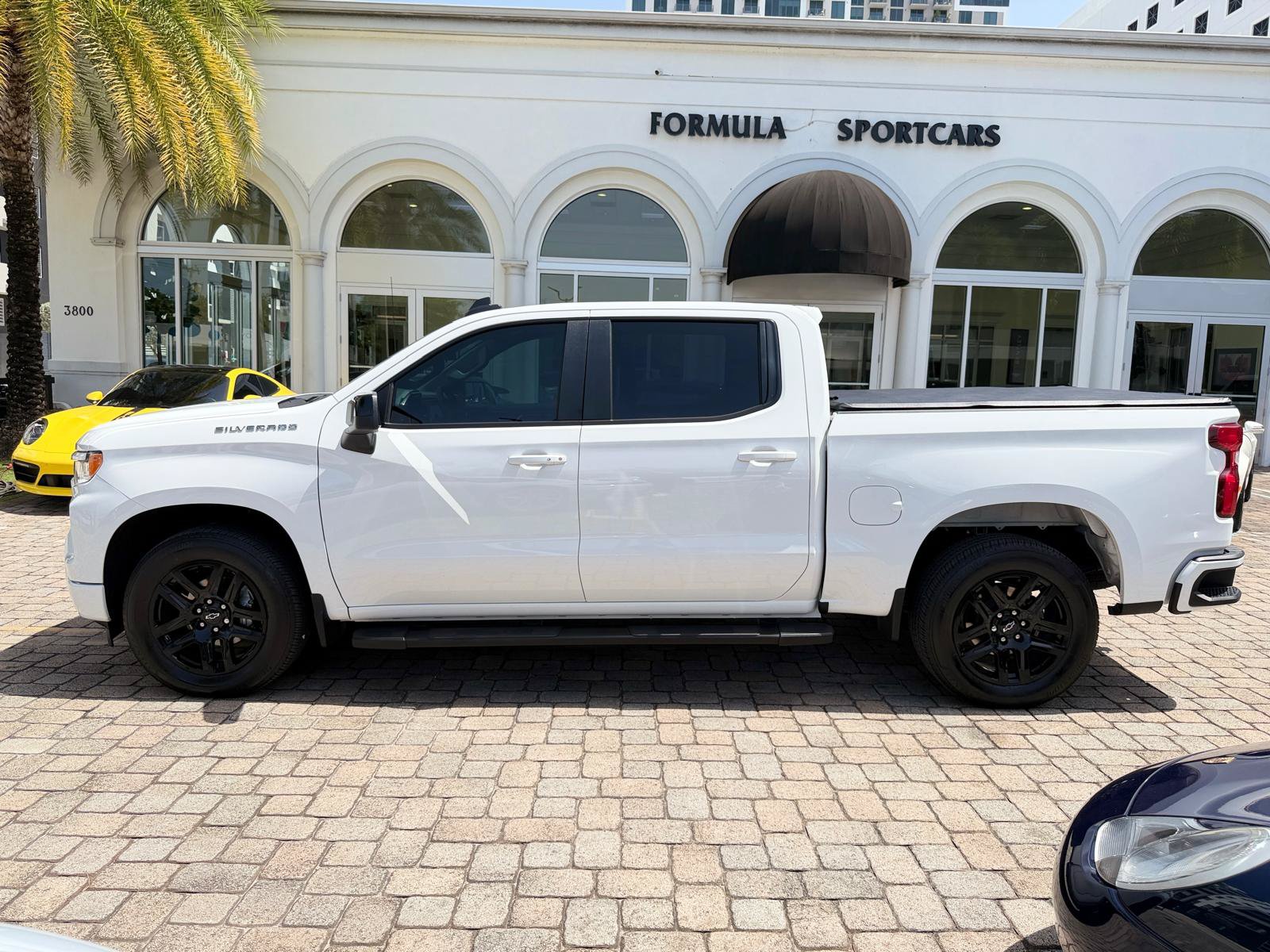 Used 2025 Chevrolet Silverado 1500 RST RWD image 18