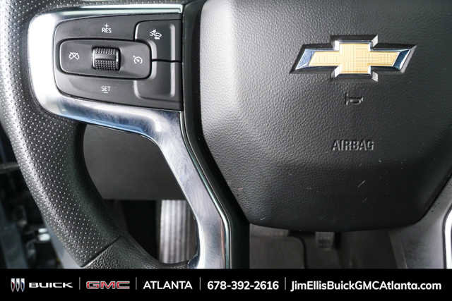 Used 2025 Chevrolet Blazer LT image 9