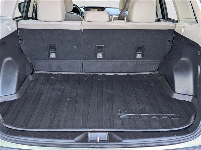 Used 2016 Subaru Forester 2.5i w/ Alloy Wheel Package image 6