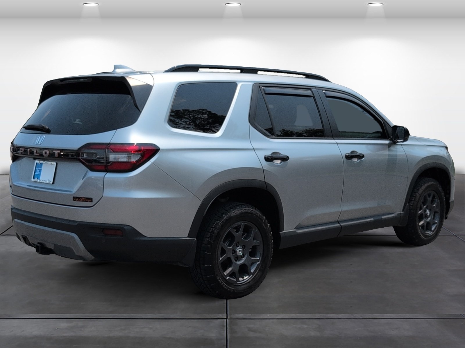 Certified 2026 Honda Pilot TrailSport image 5