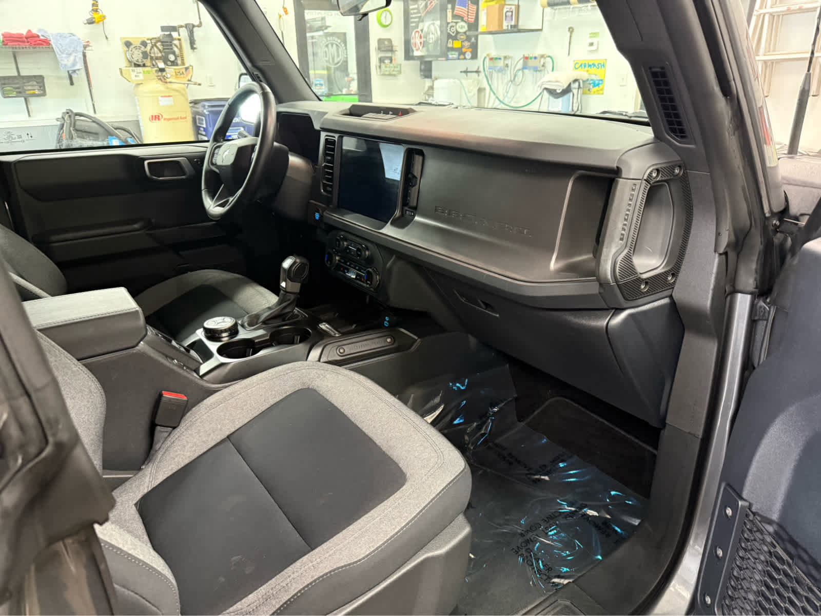 Used 2025 Ford Bronco Big Bend AWD/4WD image 29